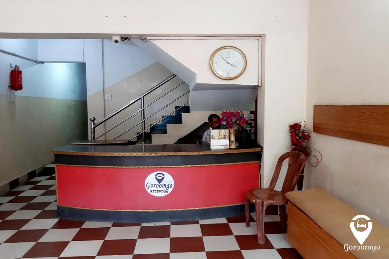 Goroomgo Star Lodge Puri Bagian luar foto